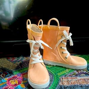 Western chief rain boots
